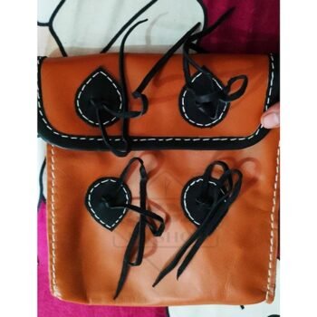 Authentic replica - Roman Leather bag "Comacchio"